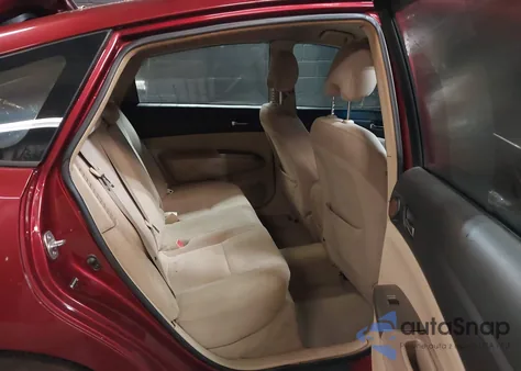 2005 Toyota Prius z USA, uszkodzony, nr VIN JTDKB20U057006204